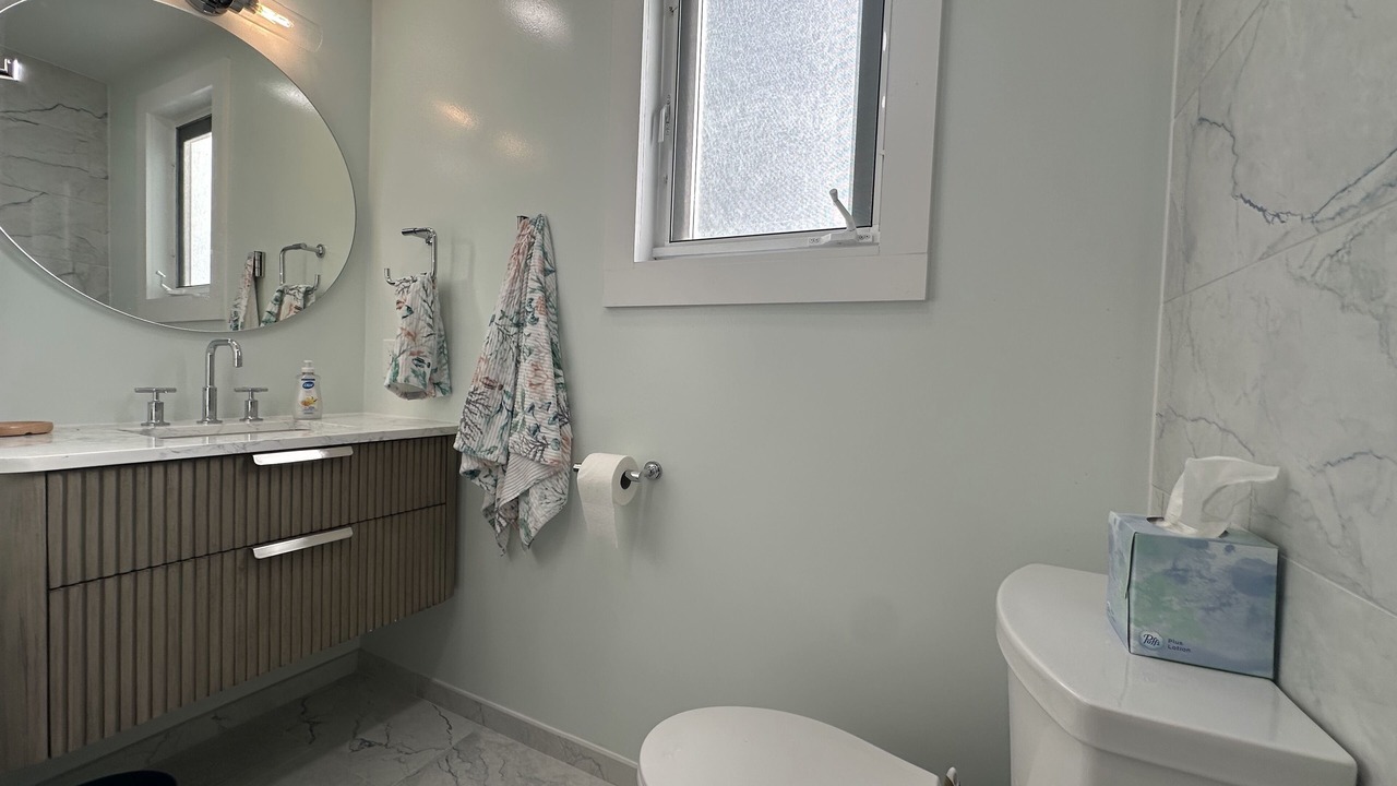 Photo of Bathroom in Midtown