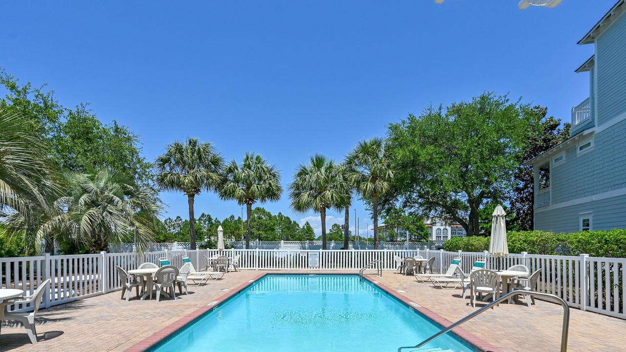 Photo of Outdoor in Emerald Waters Village