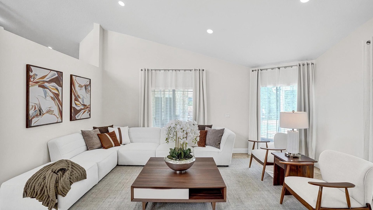 Photo of Livingroom in Southwest Ranches