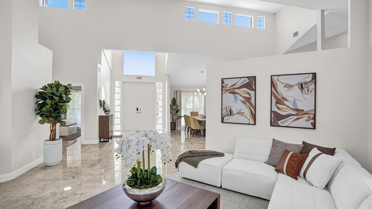 Photo of Livingroom in Southwest Ranches