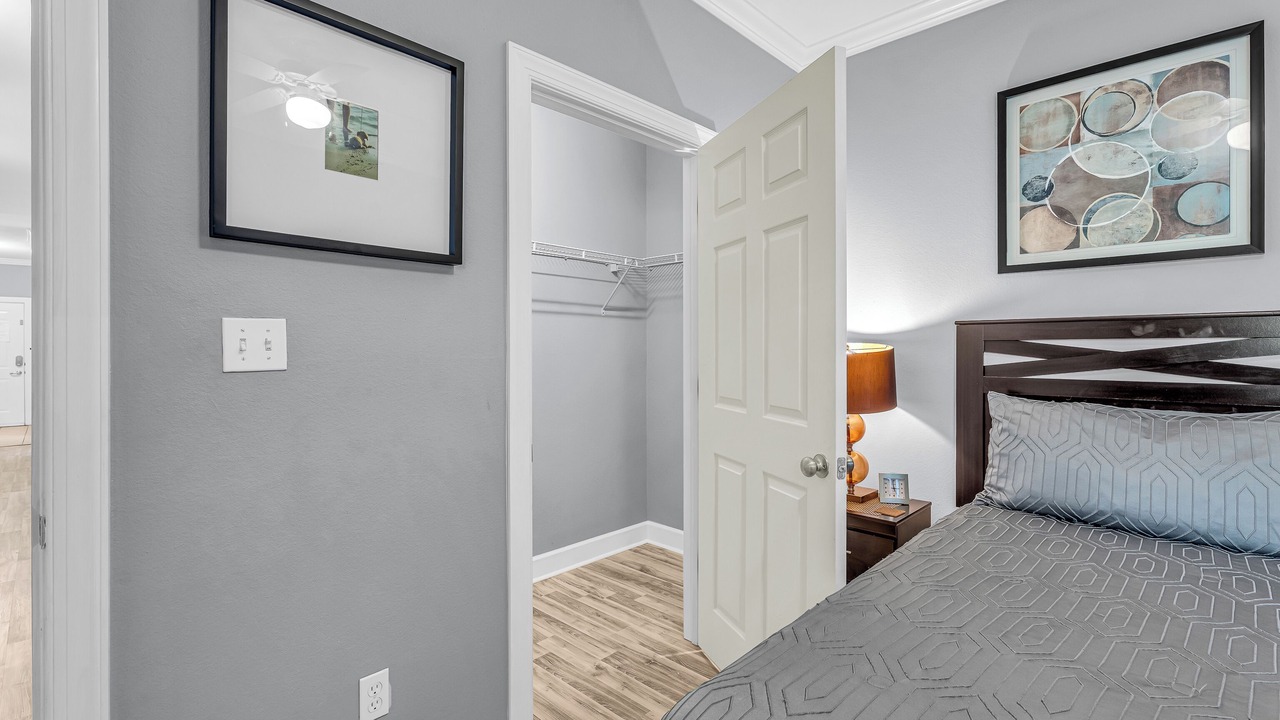Photo of Bedroom in Foley
