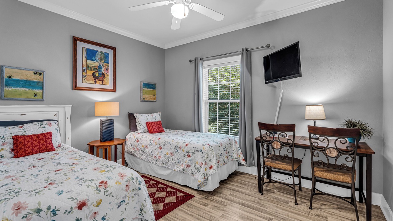 Photo of Bedroom in Foley