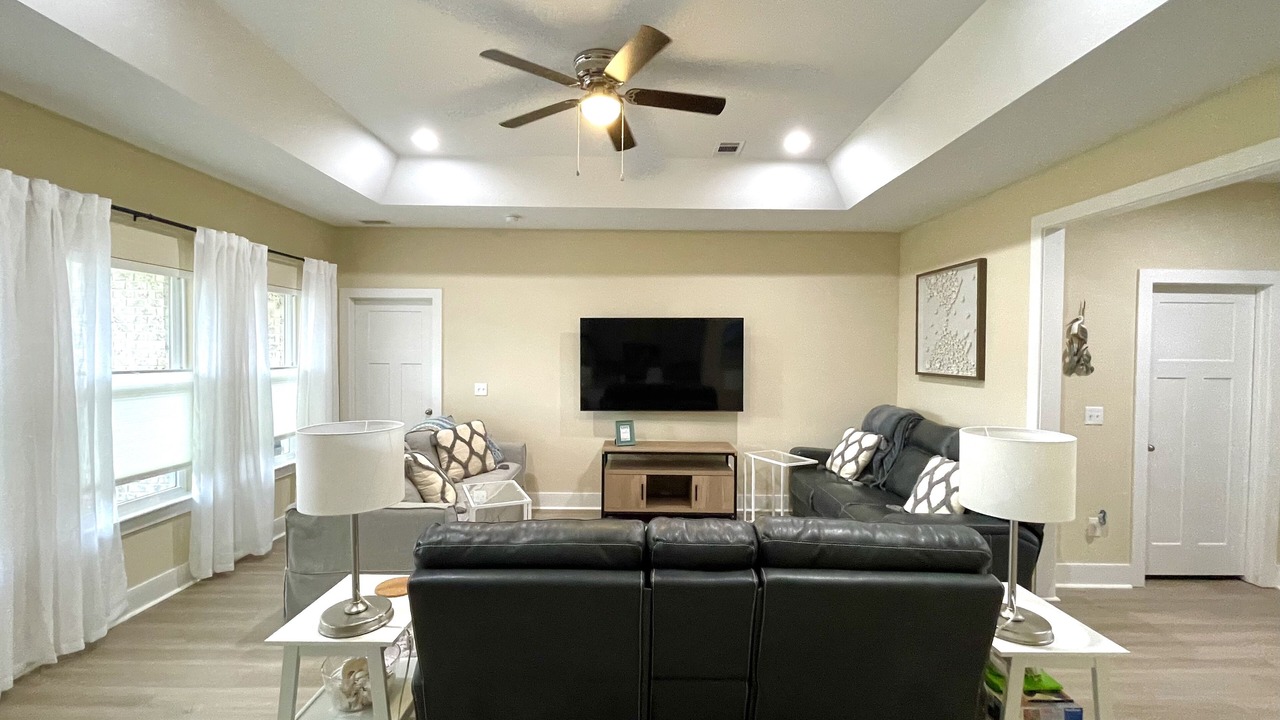 Photo of Livingroom in Gulf Breeze