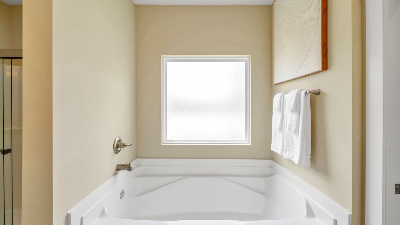 Photo of Bathroom in Gulf Breeze