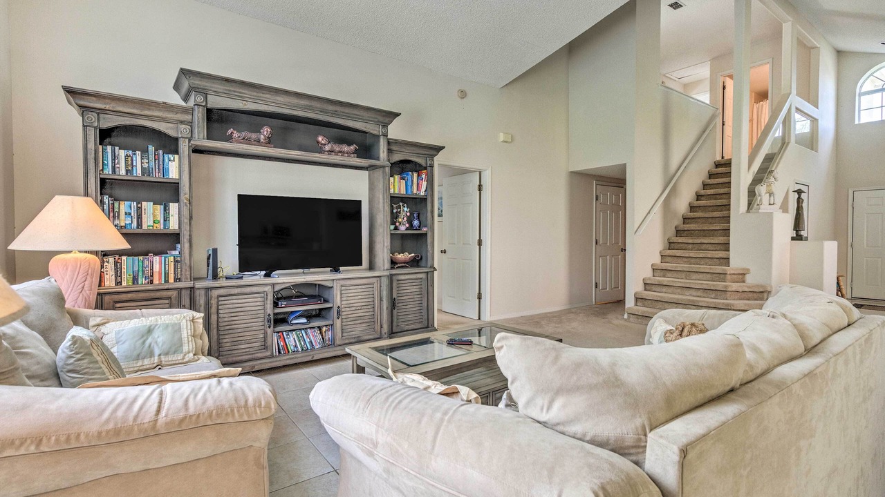 Photo of Livingroom in Lindfields