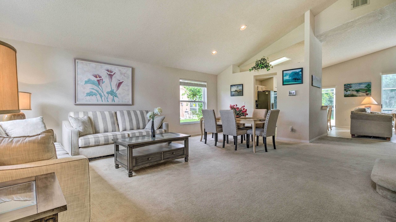 Photo of Bedroom in Lindfields