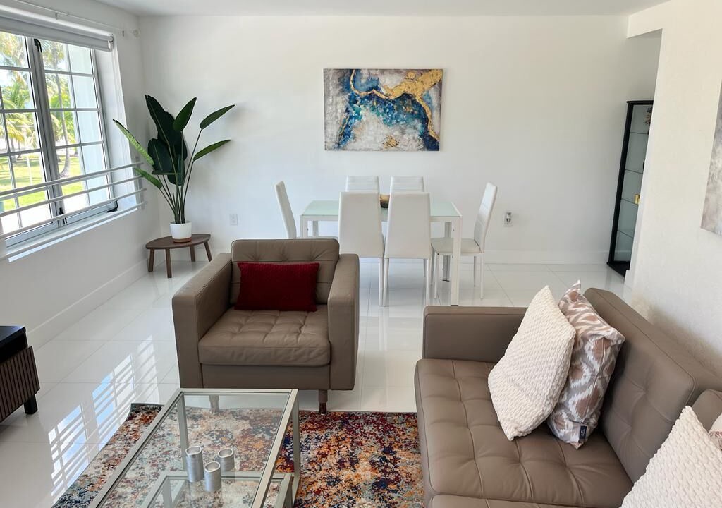 Photo of Livingroom in South Beach