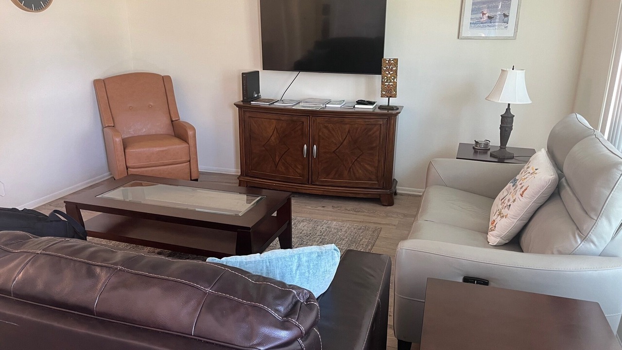 Photo of Livingroom in Sebastian Highlands