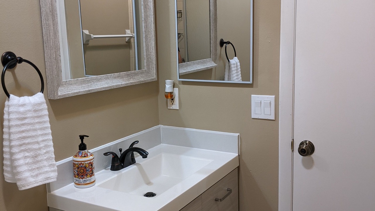 Photo of Bathroom in Goldenrod