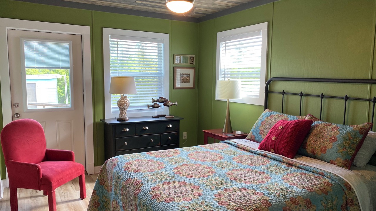 Photo of Bedroom in Apalachicola