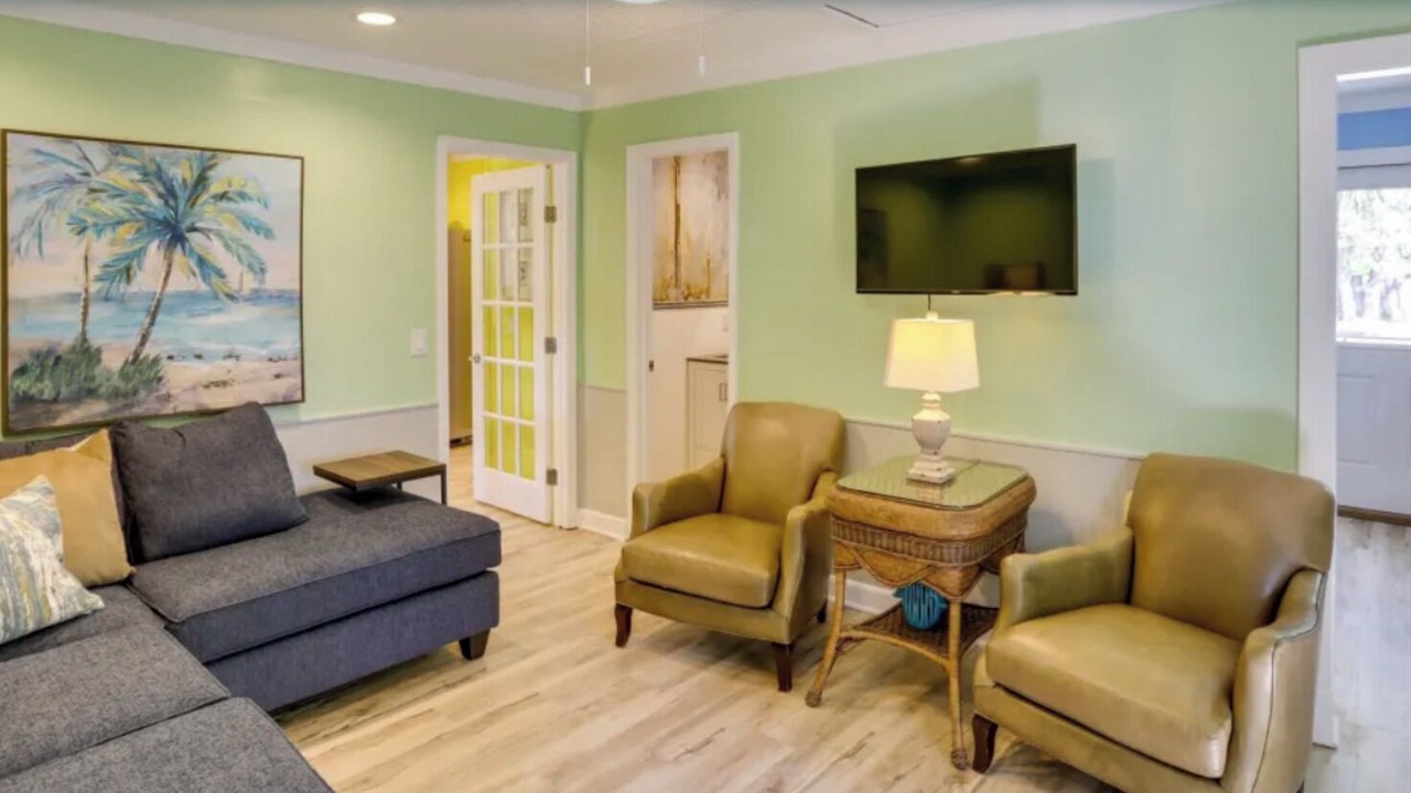 Photo of Livingroom in Apalachicola