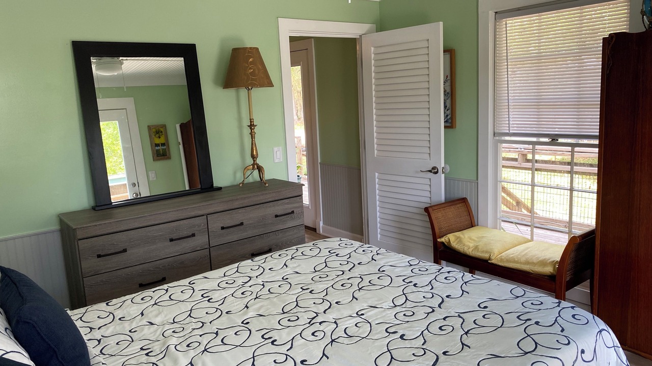 Photo of Bedroom in Apalachicola