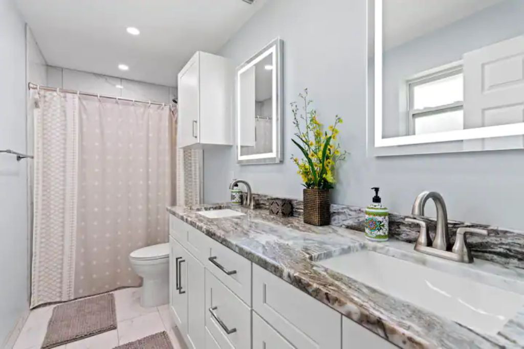 Photo of Bathroom in Florida Ridge