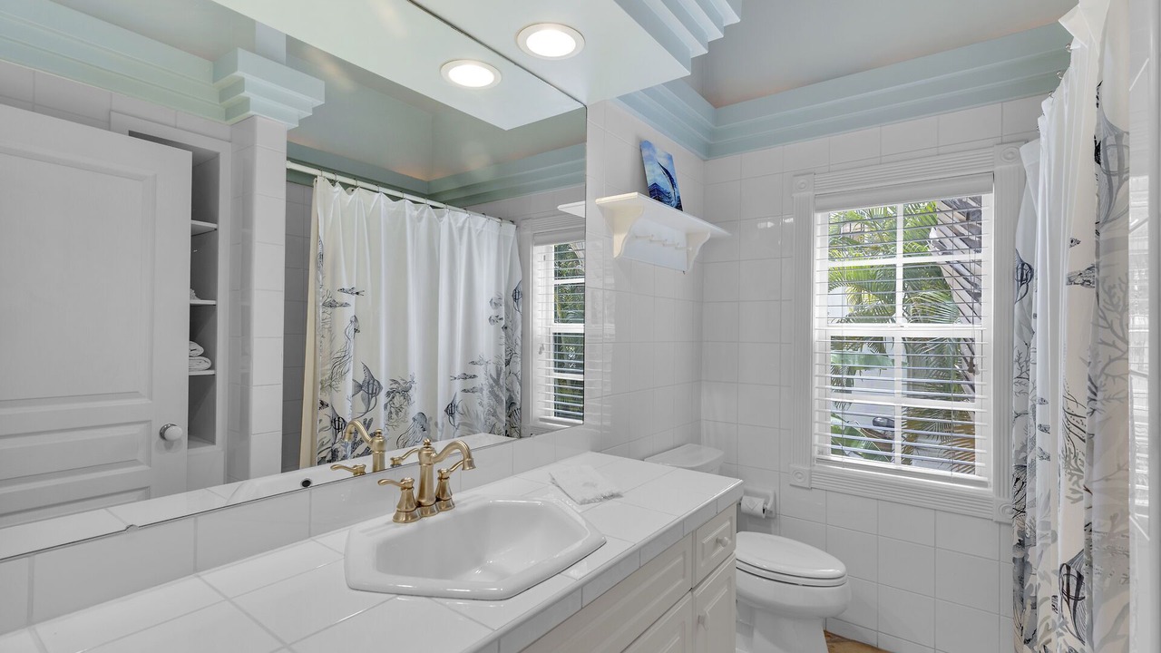 Photo of Bathroom in Key Colony Beach