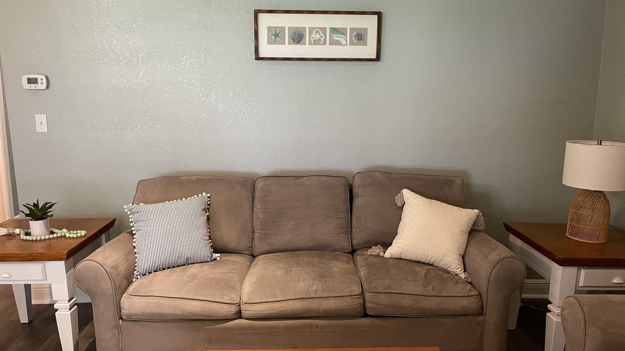 Photo of Livingroom in Anona