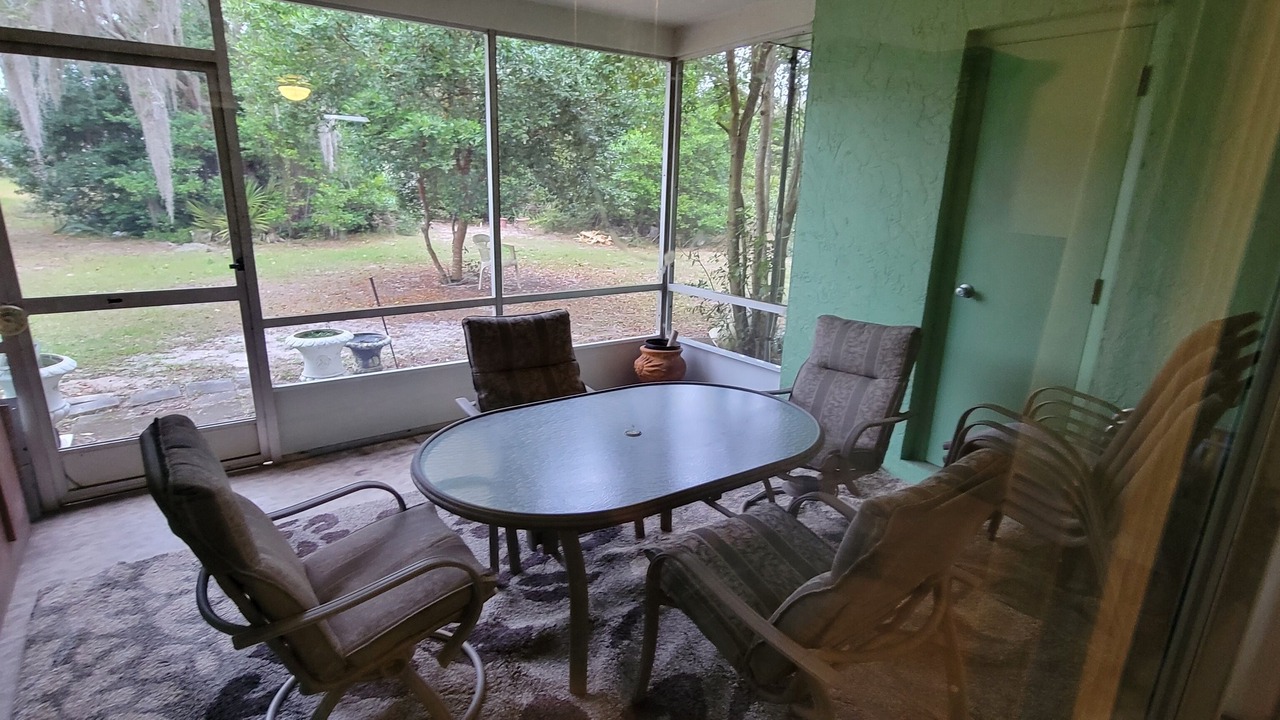 Photo of Others in Sebring