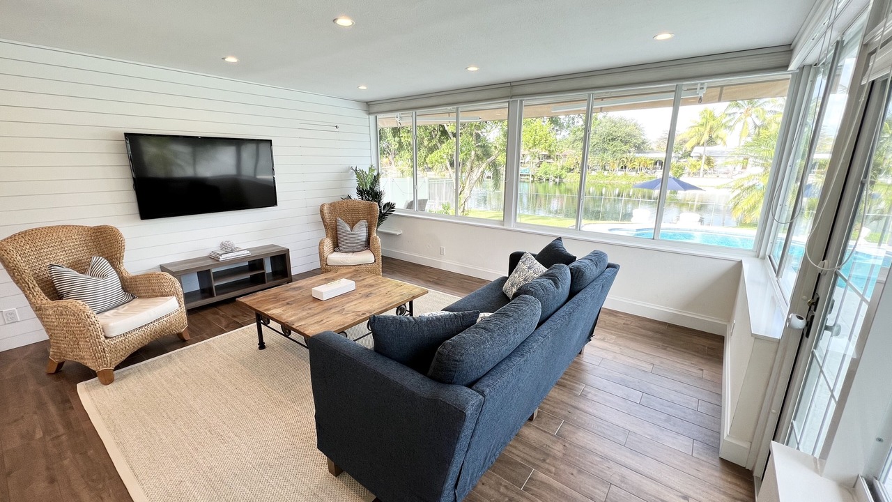 Photo of Others in Poinsettia Heights