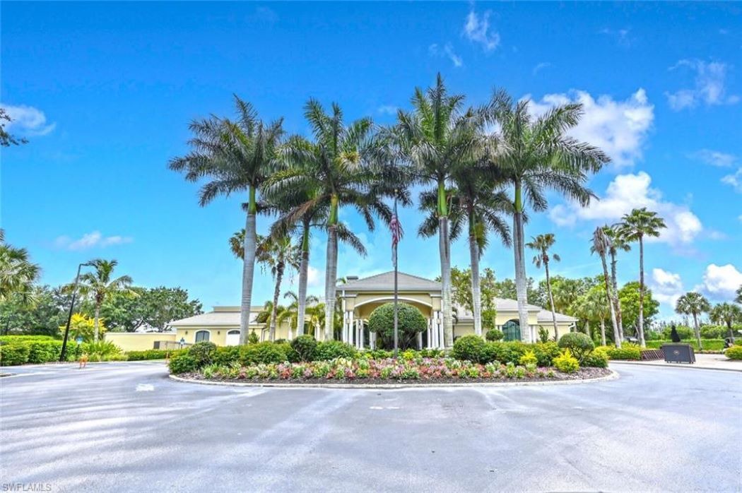 Photo of Outdoor in Naples