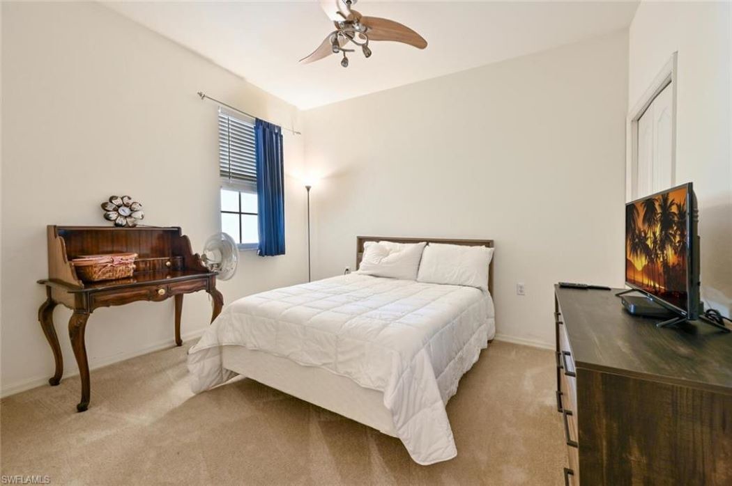 Photo of Bedroom in Naples