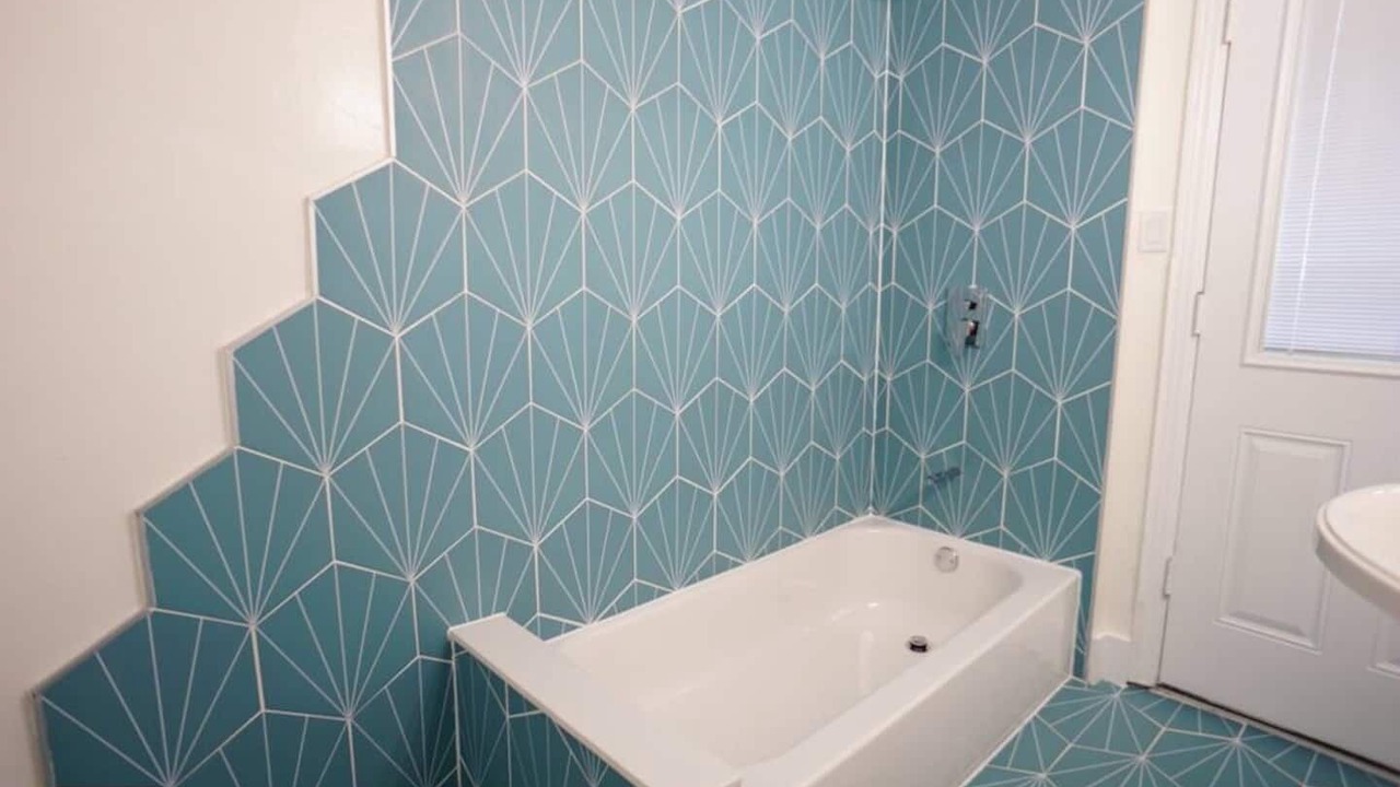 Photo of Bathroom in Smith's Memento