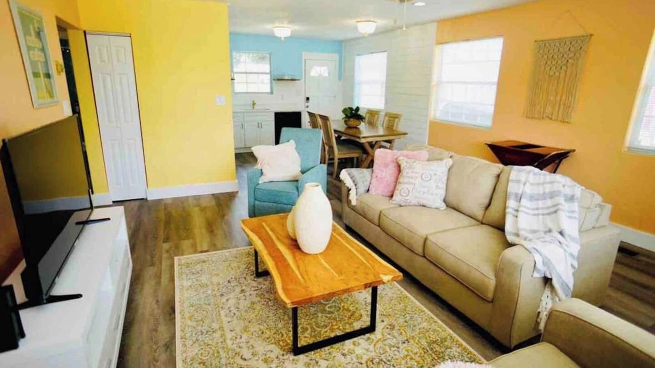Photo of Bedroom in Smith's Memento