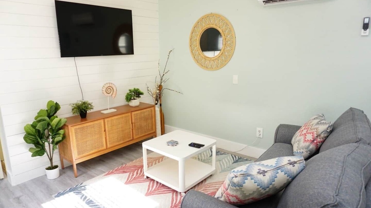 Photo of Bedroom in Riverside Heights