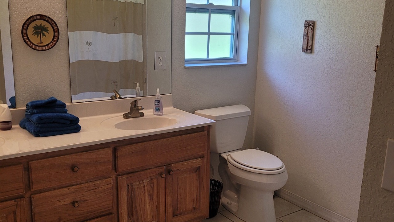 Photo of Bathroom in Fellowship