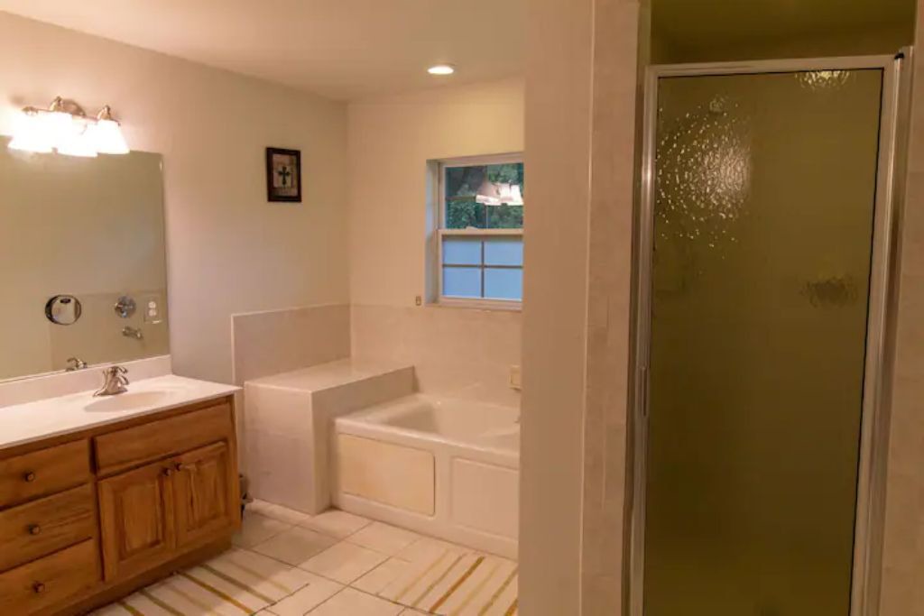 Photo of Bathroom in Fellowship