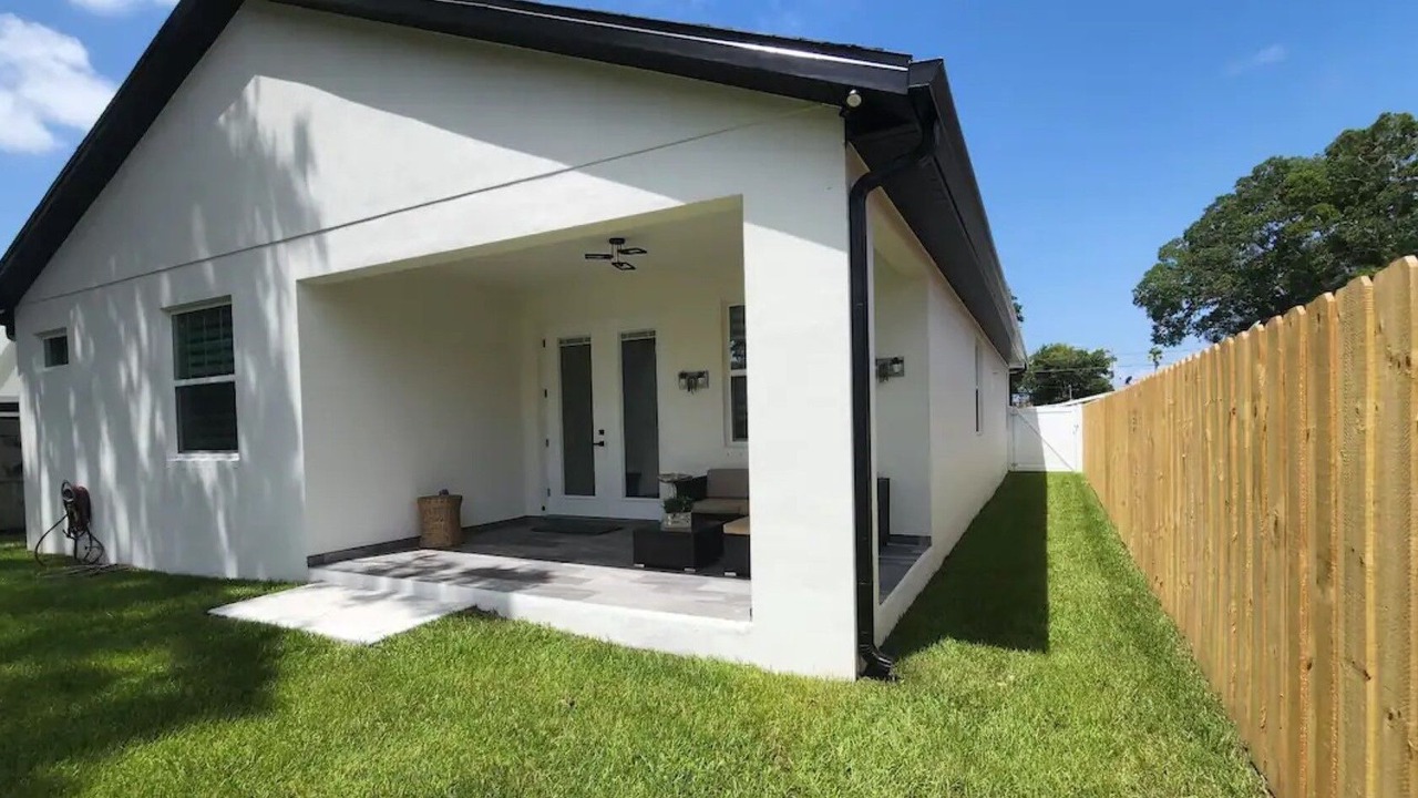 Photo of Outdoor in Pinecrest West Park