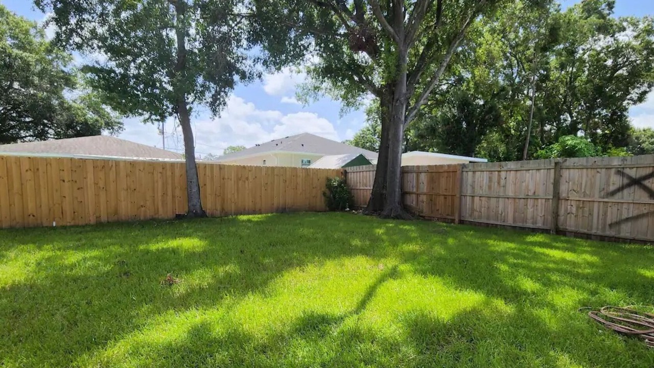 Photo of Outdoor in Pinecrest West Park