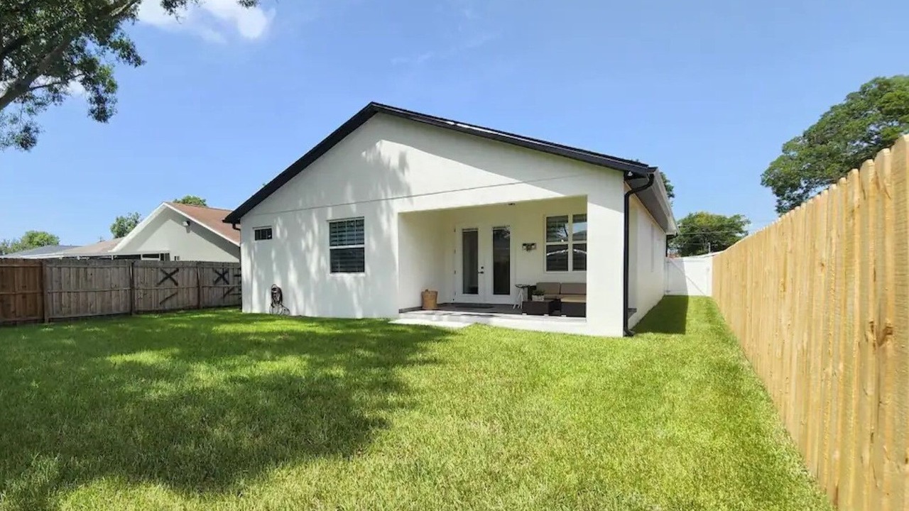 Photo of Outdoor in Pinecrest West Park