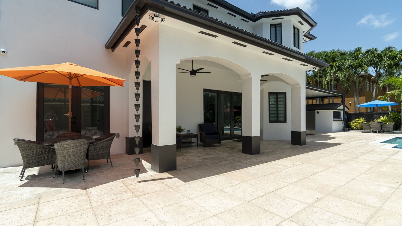 Photo of Outdoor in Ludlam