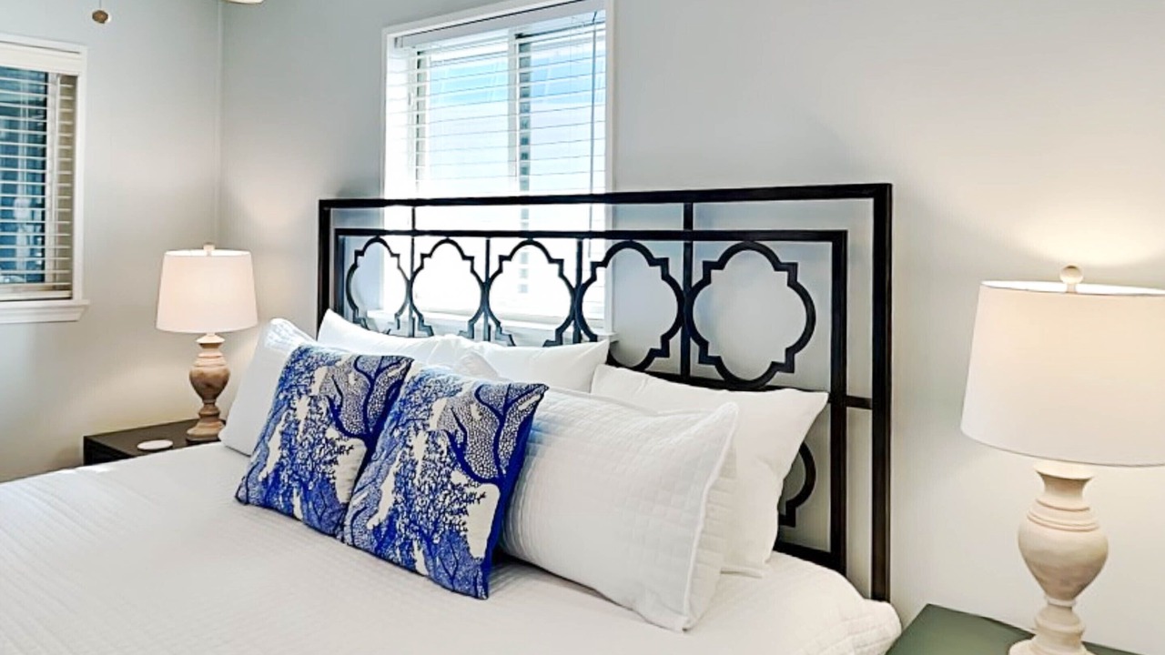 Photo of Bedroom in Tybee Island