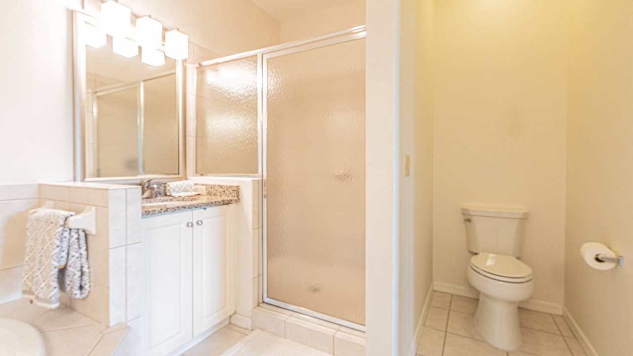 Photo of Bathroom in Naples