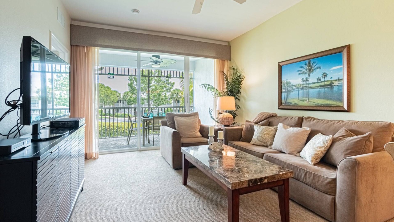 Photo of Livingroom in Naples