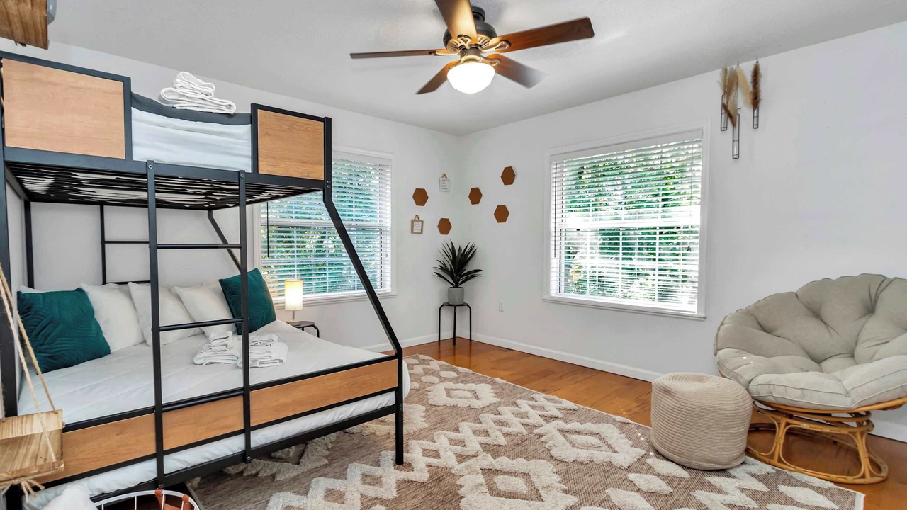 Photo of Bedroom in Citrus Springs
