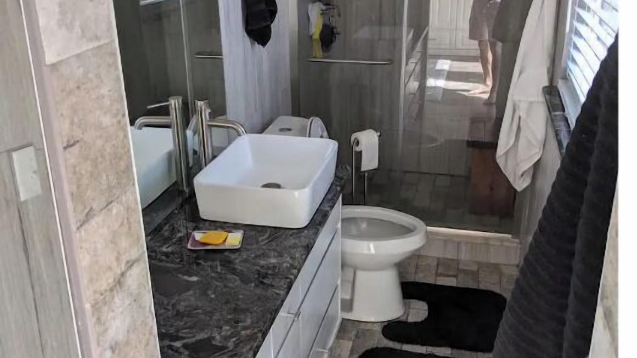 Photo of Bathroom in Hampton Homes