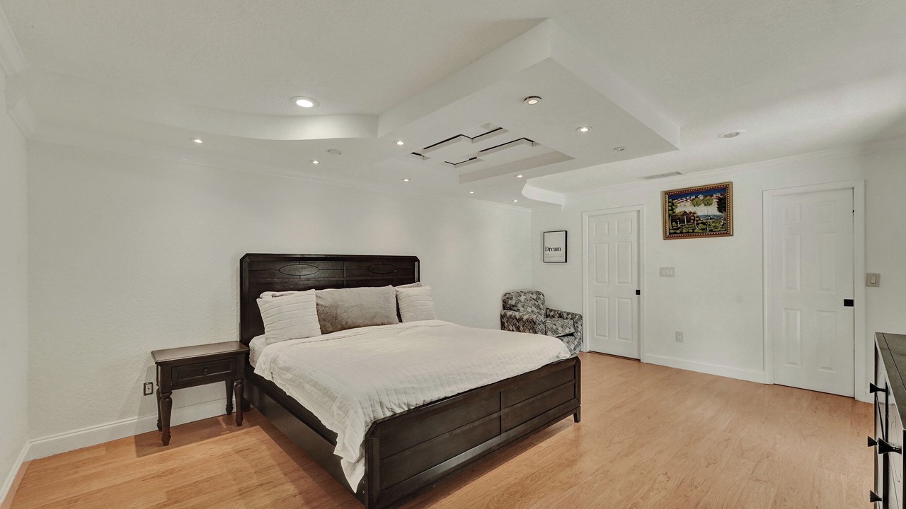 Photo of Bedroom in Inverrary