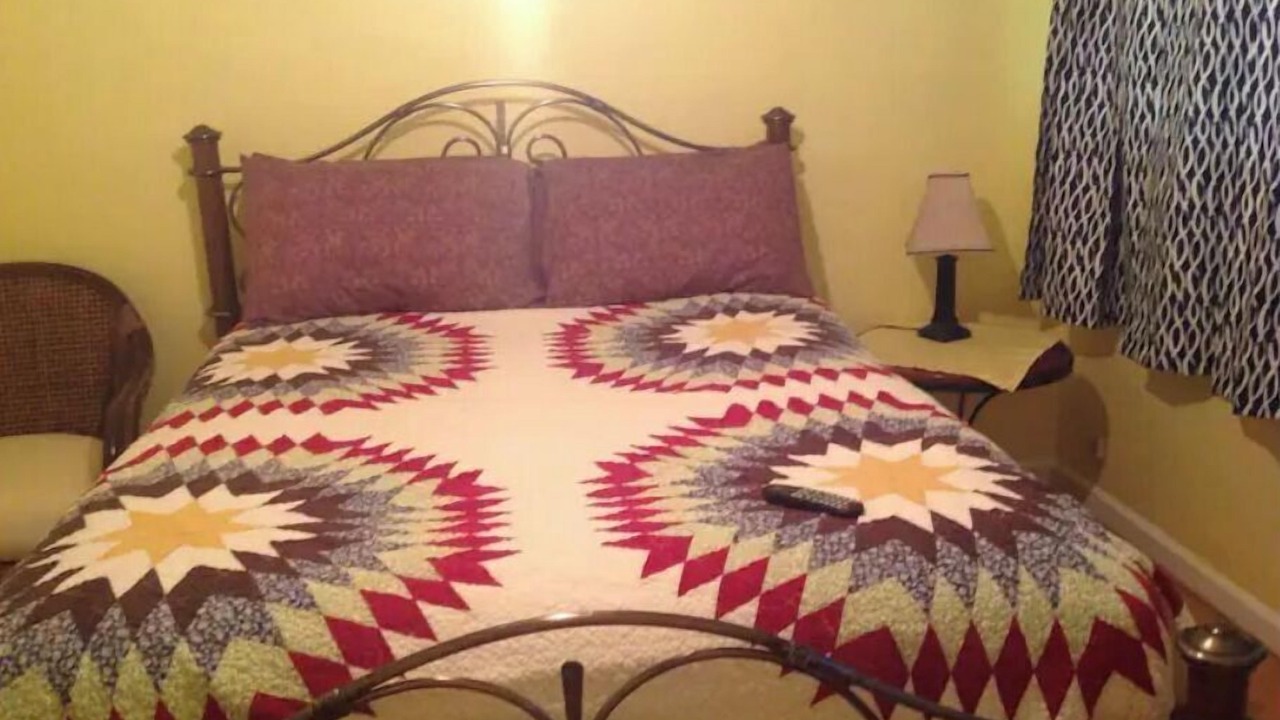 Photo of Bedroom in Forest City
