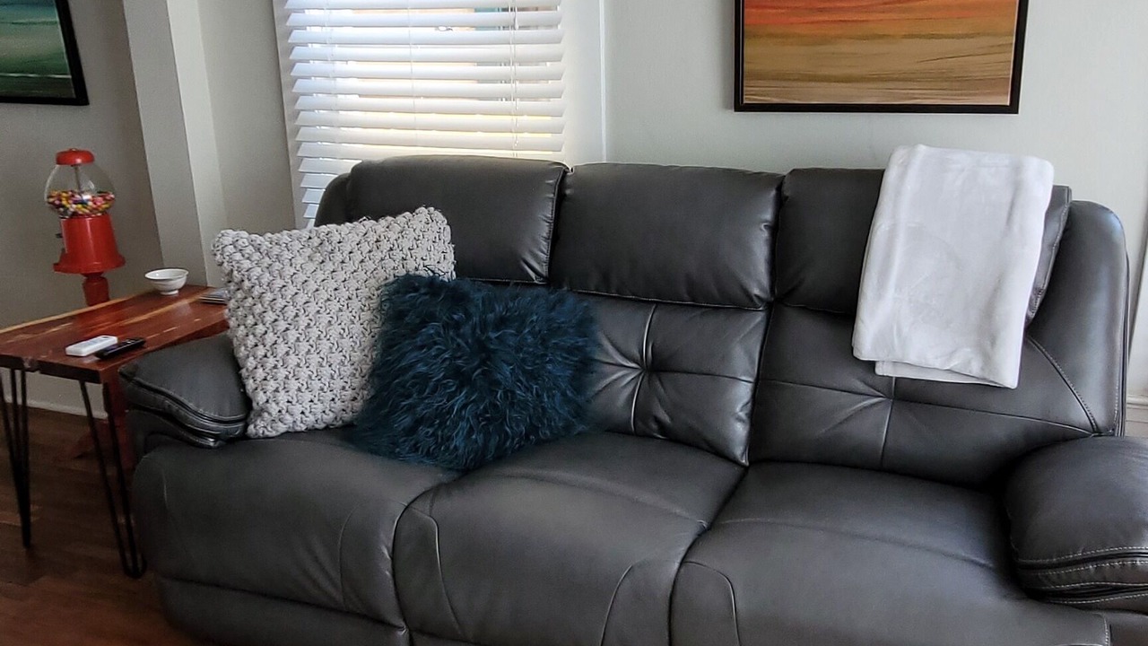 Photo of Livingroom in Urban Core