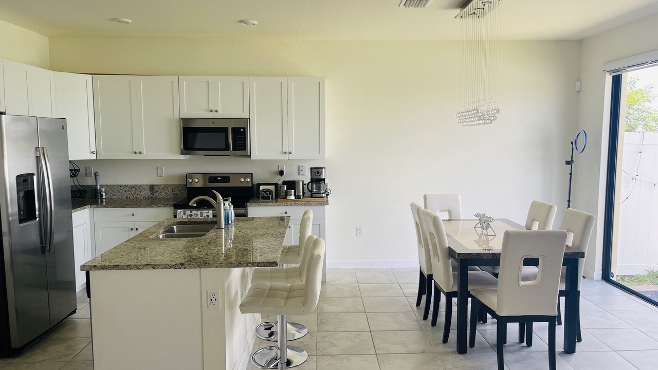 Photo of Kitchen in Miami Lakes