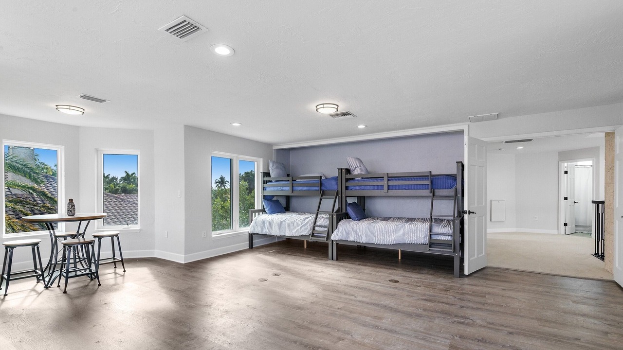 Photo of Bedroom in Iona