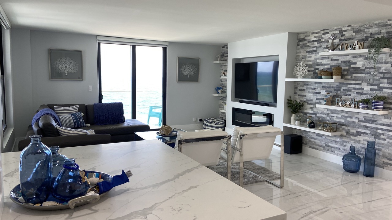 Photo of Livingroom in Survey Creek