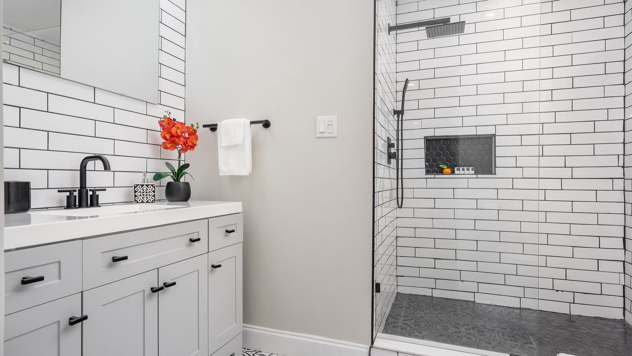 Photo of Bathroom in South Middle River