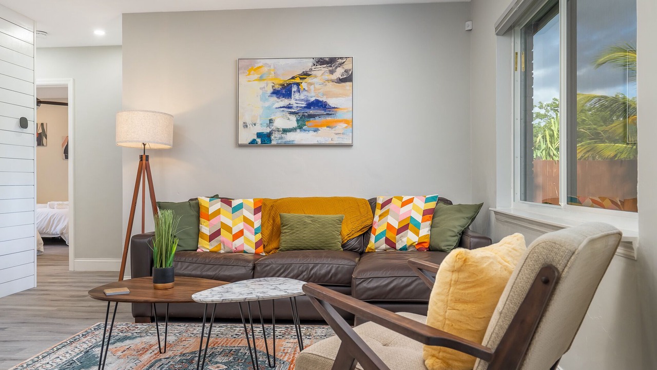 Photo of Livingroom in South Middle River