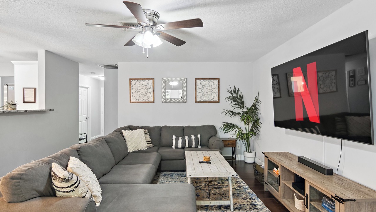 Photo of Livingroom in Sebastian