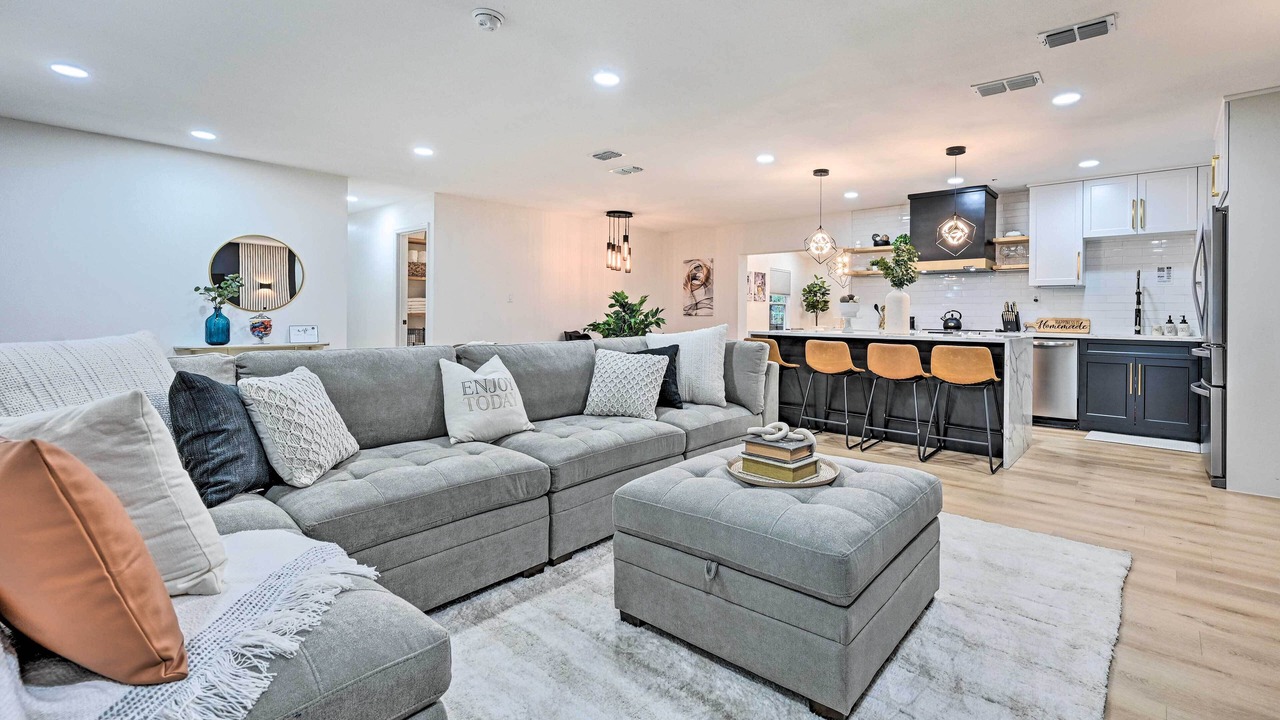 Photo of Livingroom in Tampa