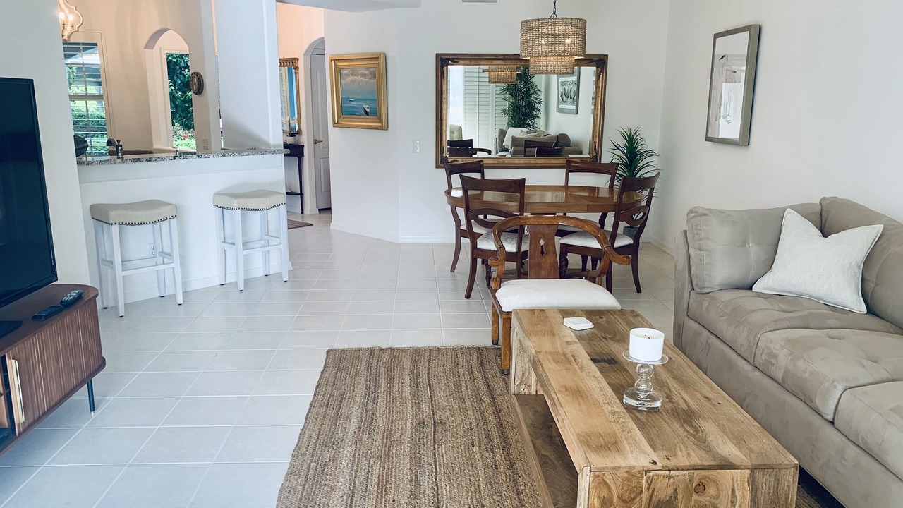 Photo of Bedroom in Bonita Springs
