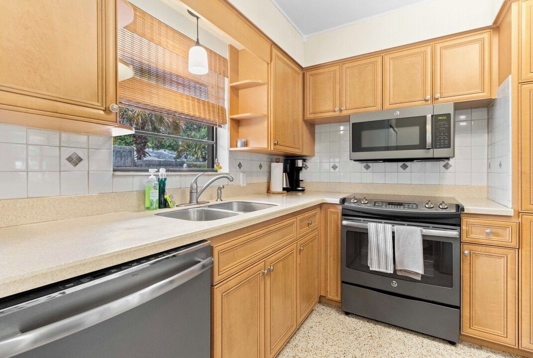 Photo of Kitchen in Bayshore Gardens