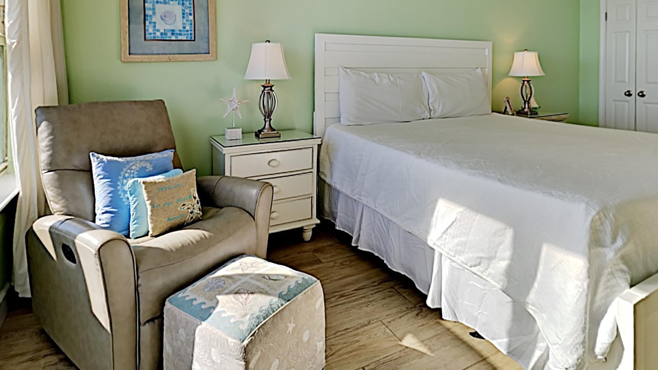 Photo of Bedroom in Fort Walton Beach